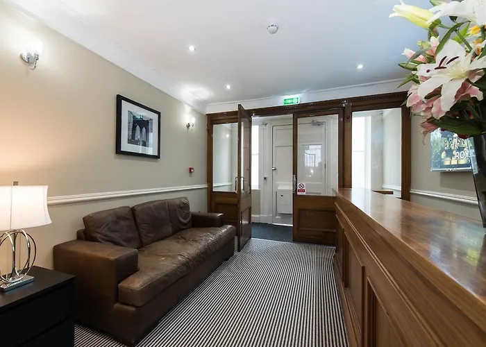 Royal Princes Suites
