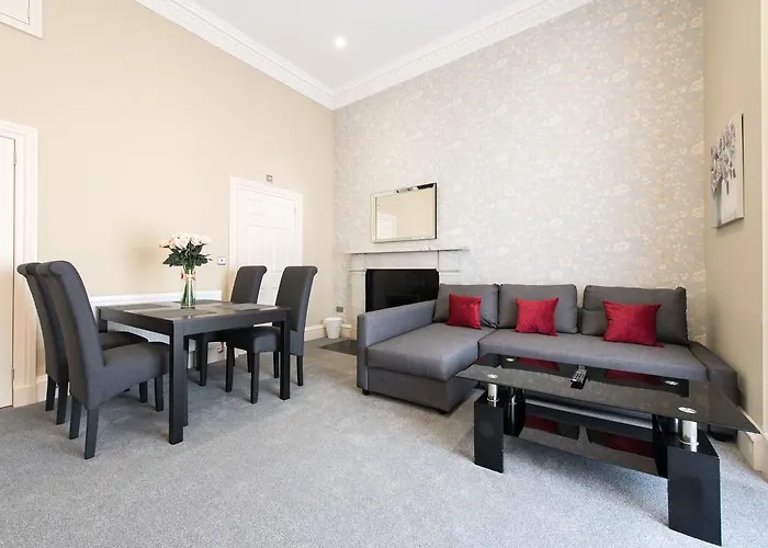 Royal Princes Suites